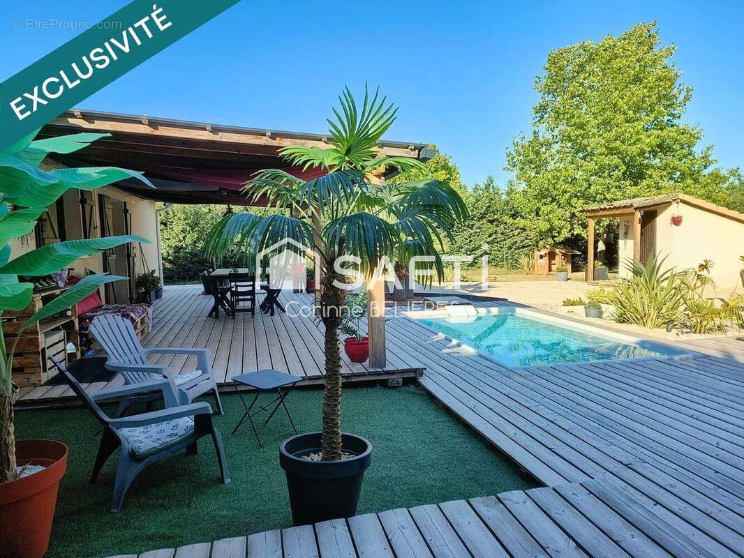 Maison 115 m² à Saint-Etienne-De-Tulmont  - photo 1