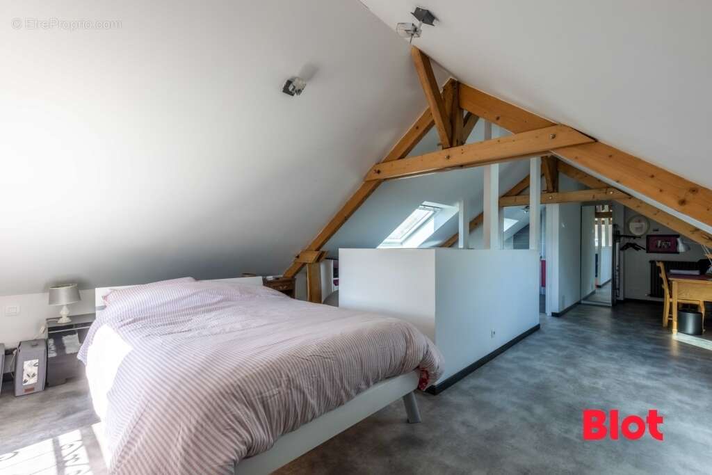 Maison à BAIN-DE-BRETAGNE