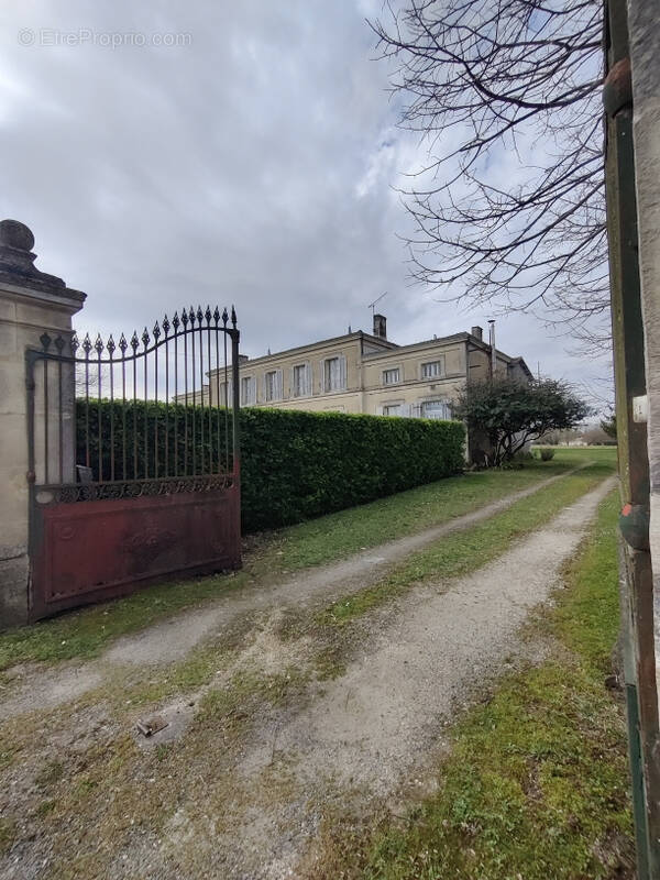 Maison à NANTILLE