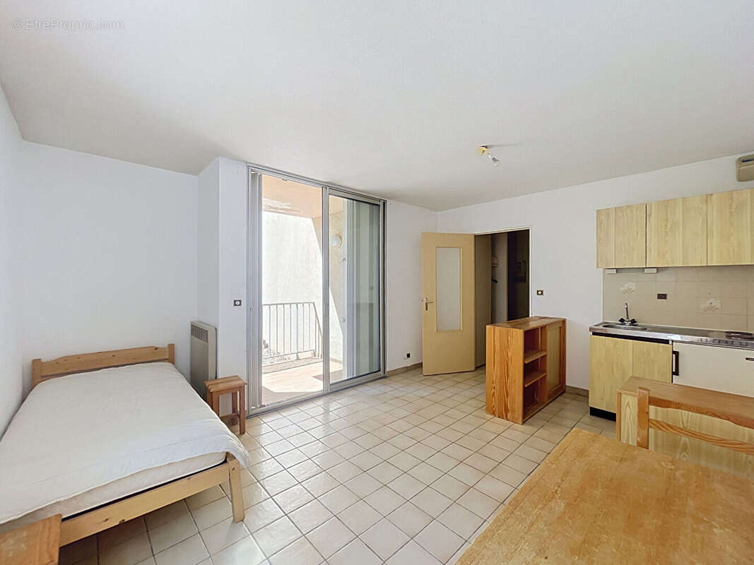 Appartement à GREOUX-LES-BAINS