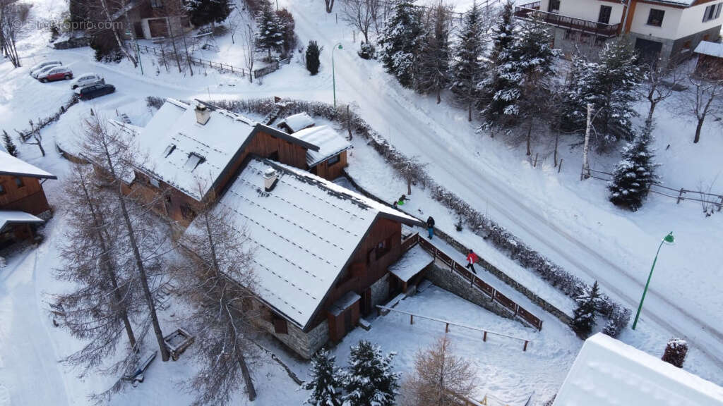 Appartement à LE CHATEL