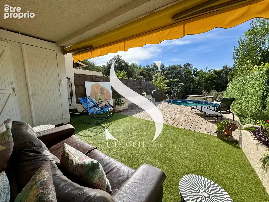 Duplex 65m² avec extérieur de 95m² et piscine - Valbonne - photo 3