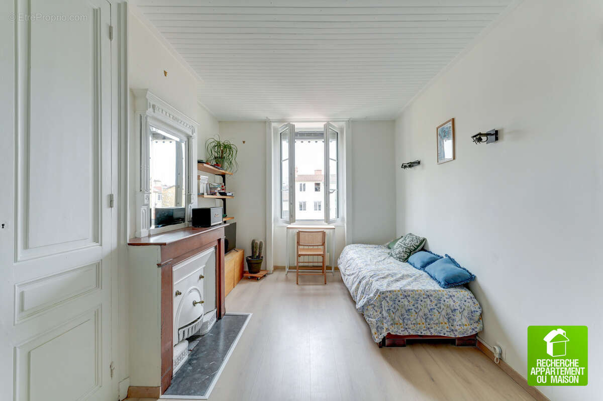 Appartement à LYON-6E