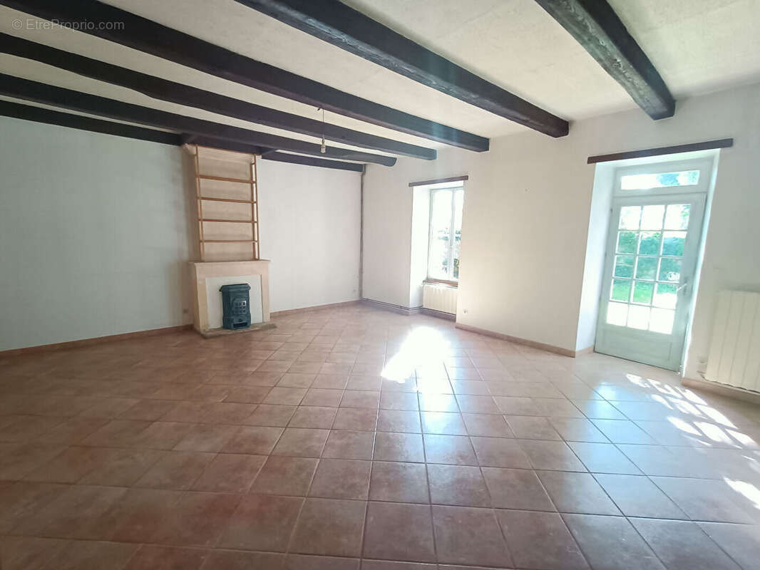 Maison à SAINT-HIPPOLYTE