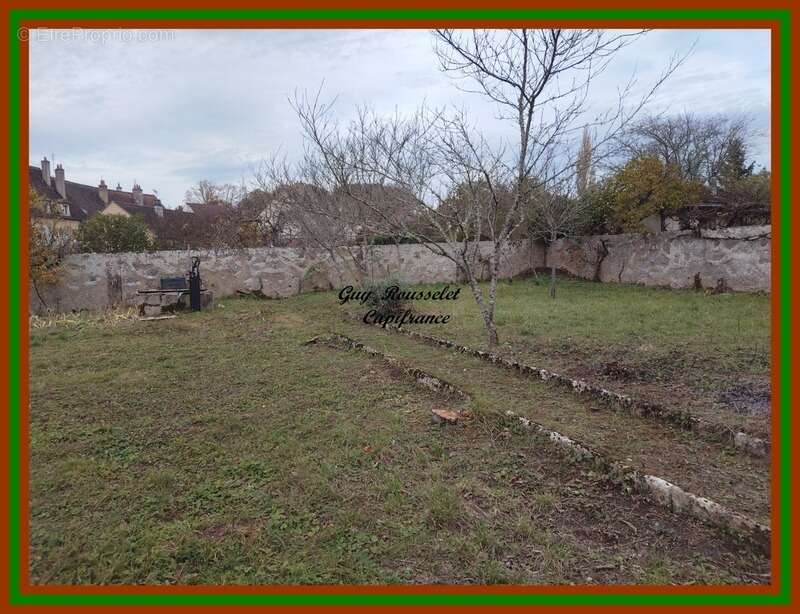 Terrain à SEMUR-EN-AUXOIS