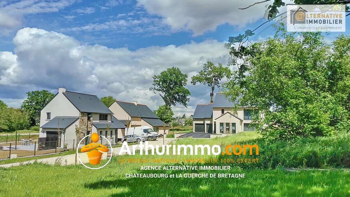 Terrain à LOUVIGNE-DE-BAIS