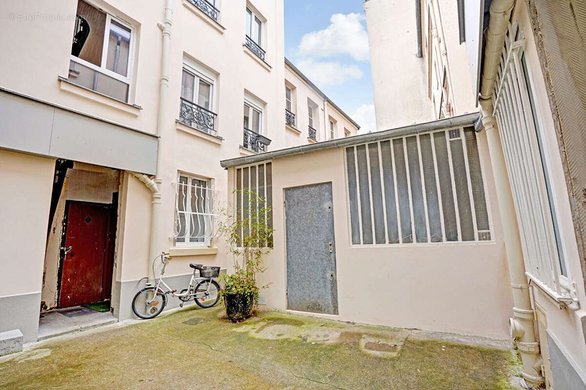 Appartement à PARIS-11E