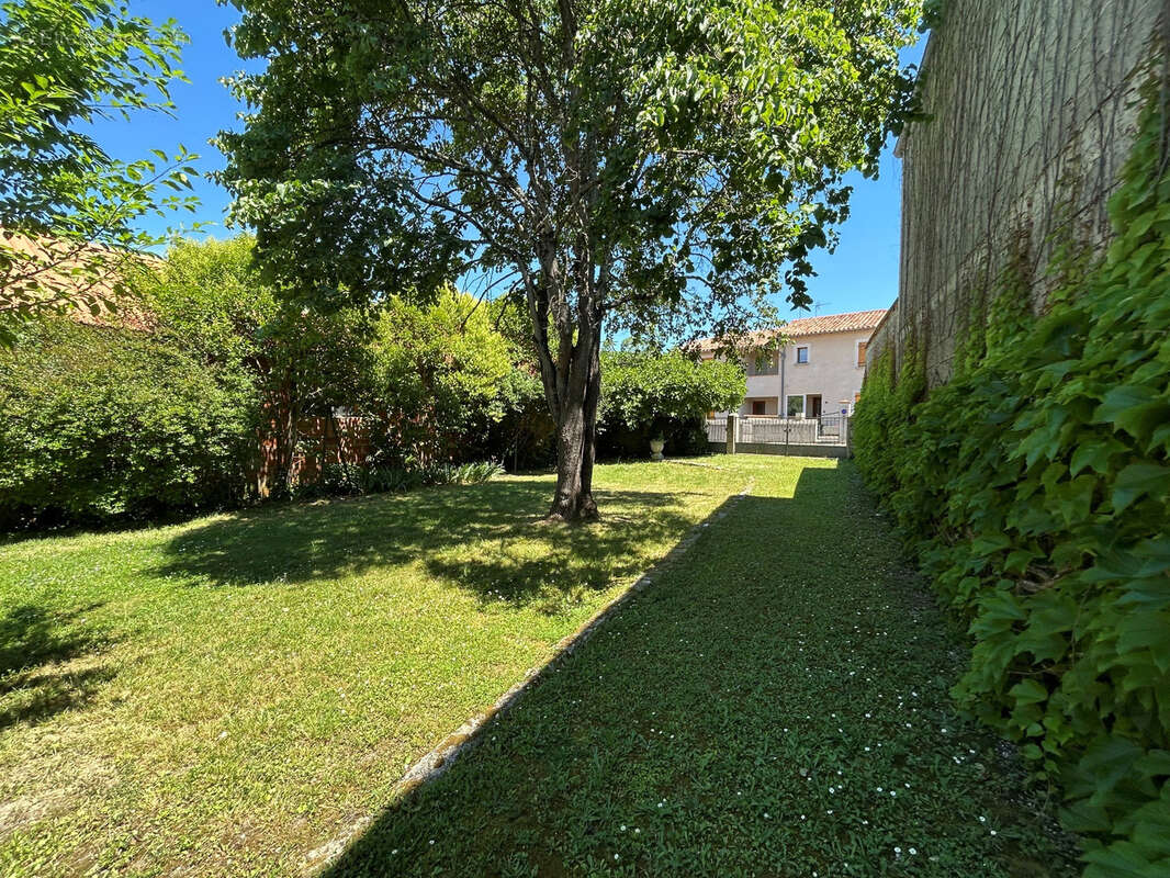 Maison à MAUVEZIN
