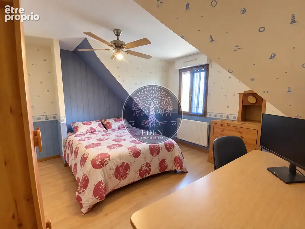Maison familliale dans secteur calme et recherché - photo 11