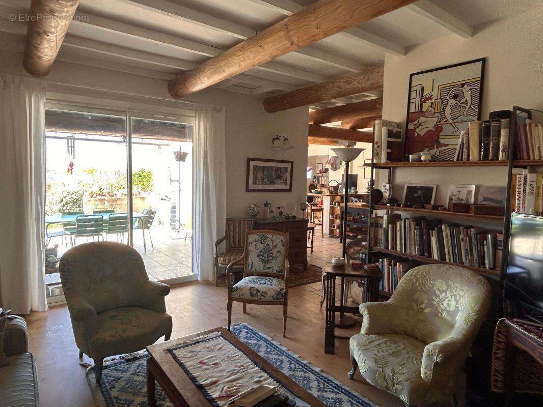 Maison à SAINT-ROMAN-DE-MALEGARDE