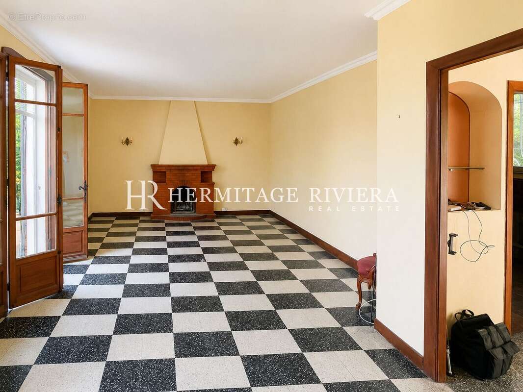 Maison 200 m² à Villefranche-Sur-Mer  - photo 12