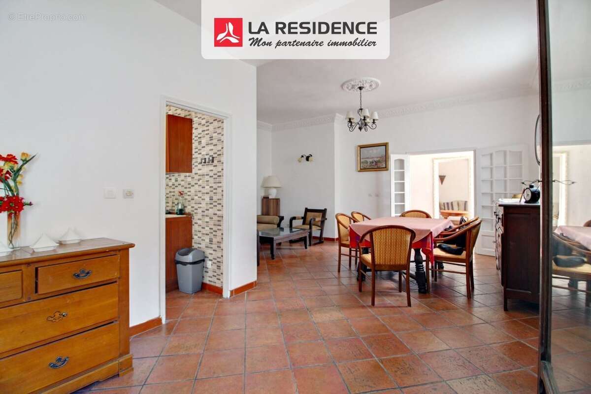 Maison à SAINT-ETIENNE-DU-ROUVRAY