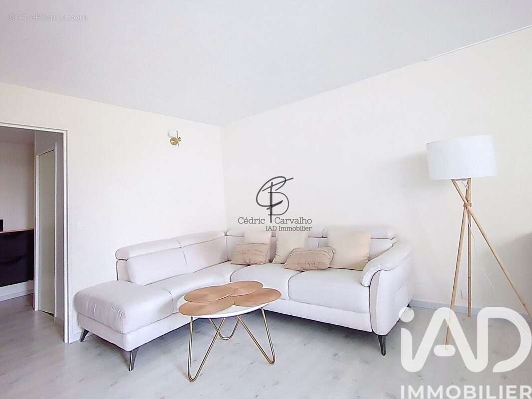 Photo 3 - Appartement à ROISSY-EN-BRIE