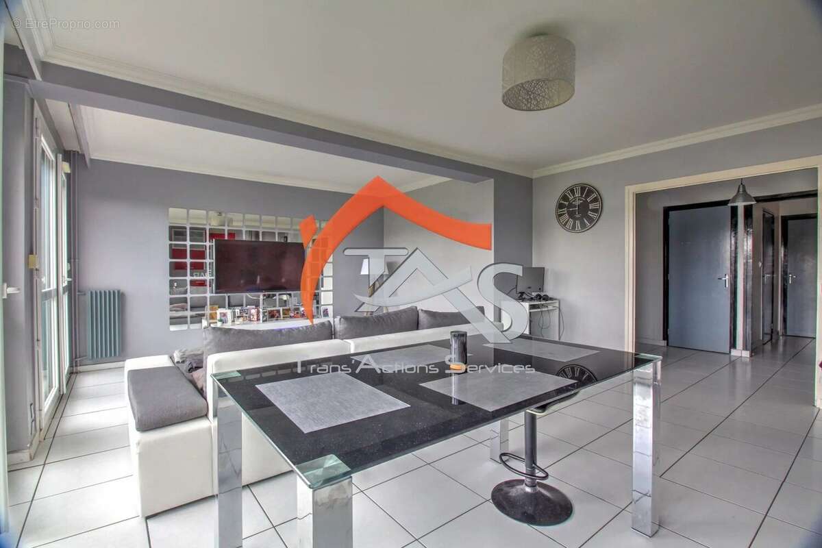 Appartement à VILLARS