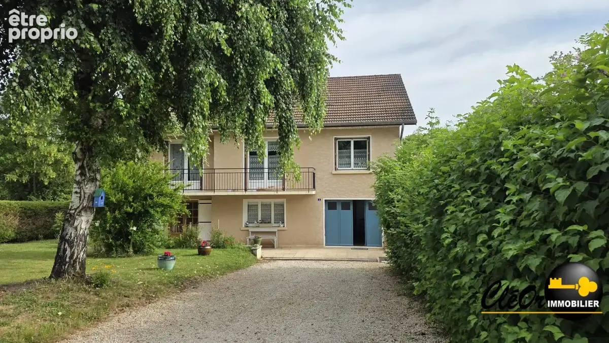 Maison à PIERRE-DE-BRESSE
