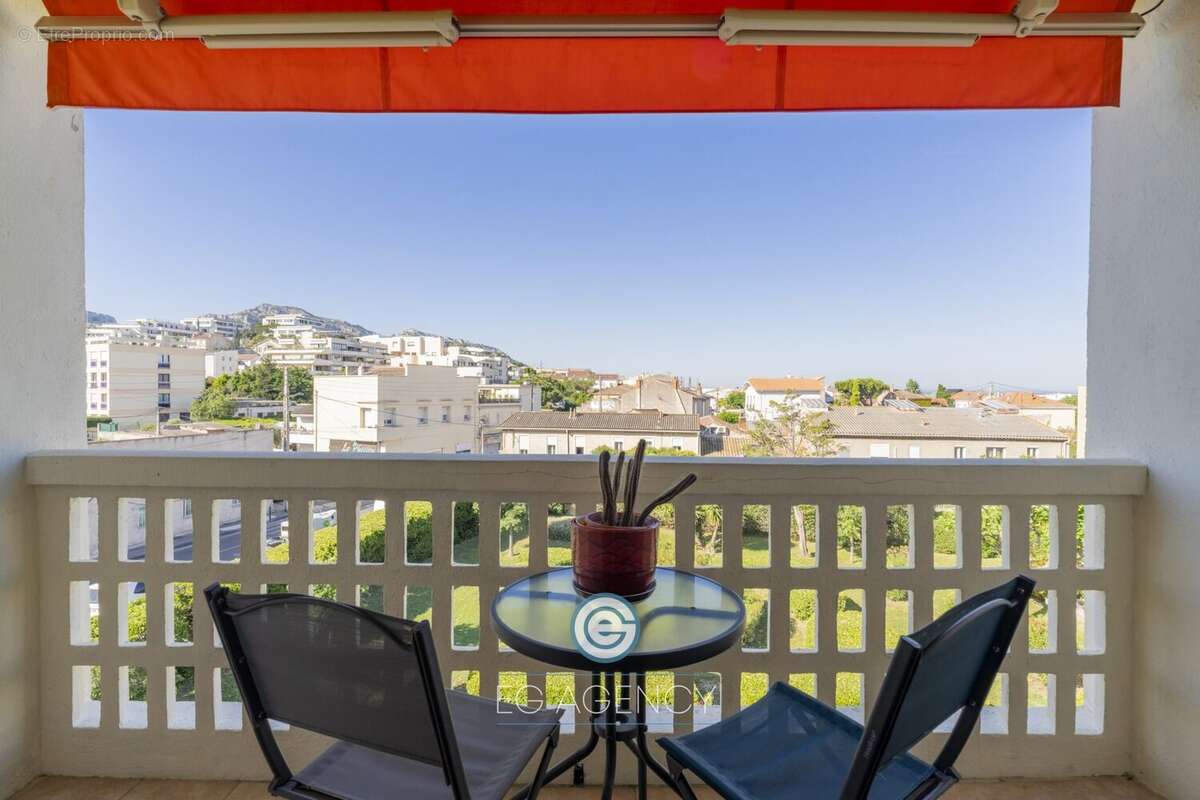 Appartement à MARSEILLE-8E