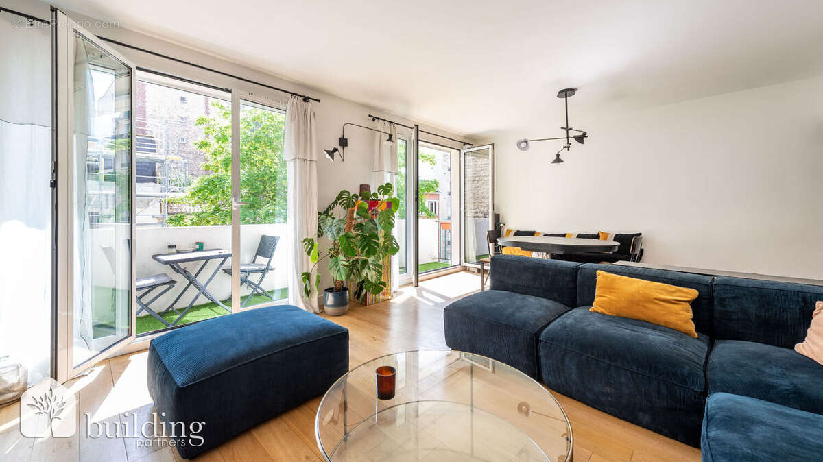 Appartement à NEUILLY-SUR-SEINE