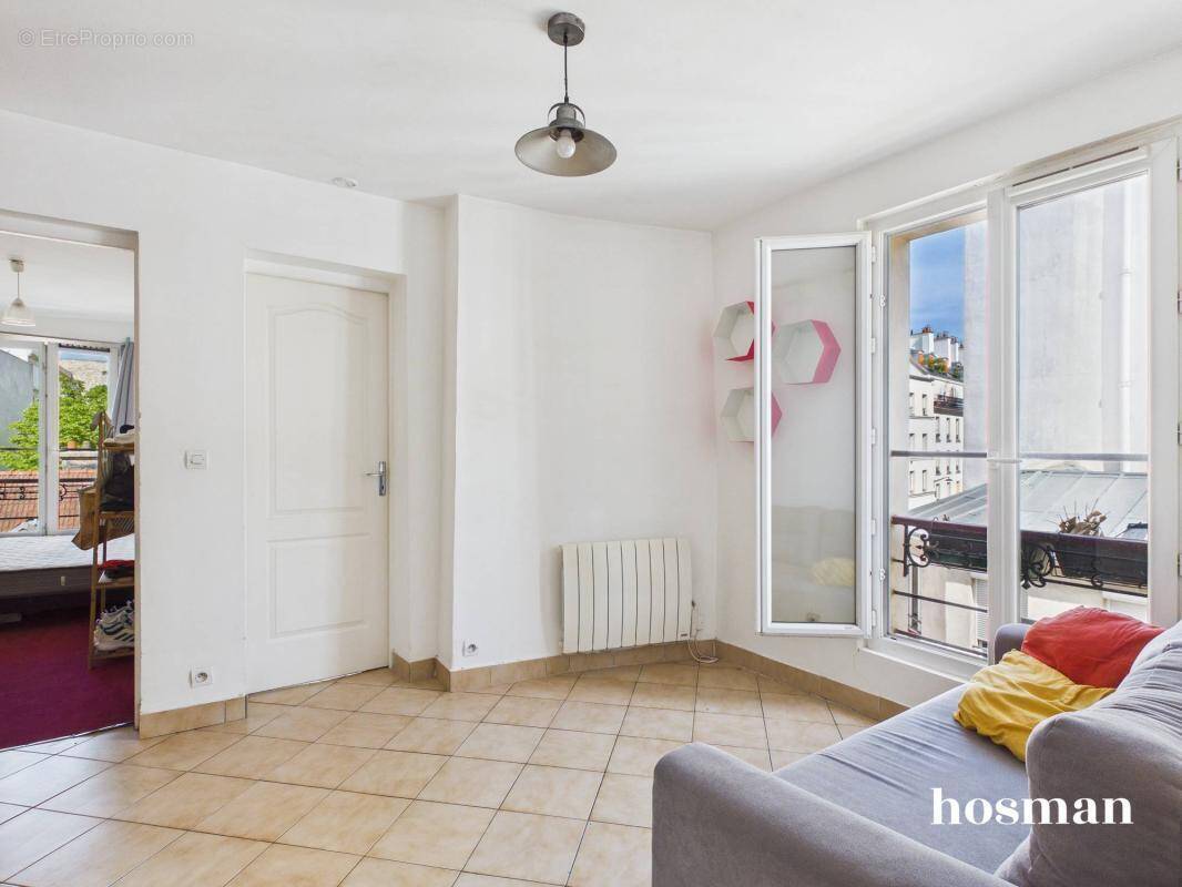 Appartement à PARIS-18E