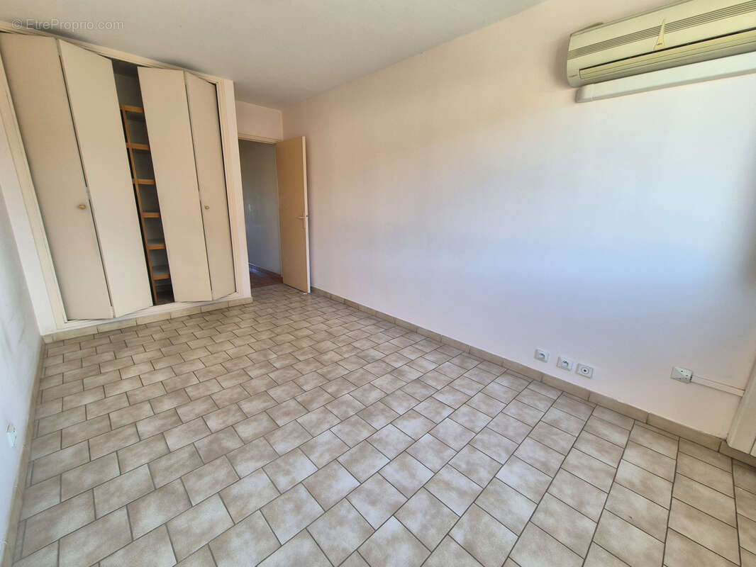 Appartement à HYERES