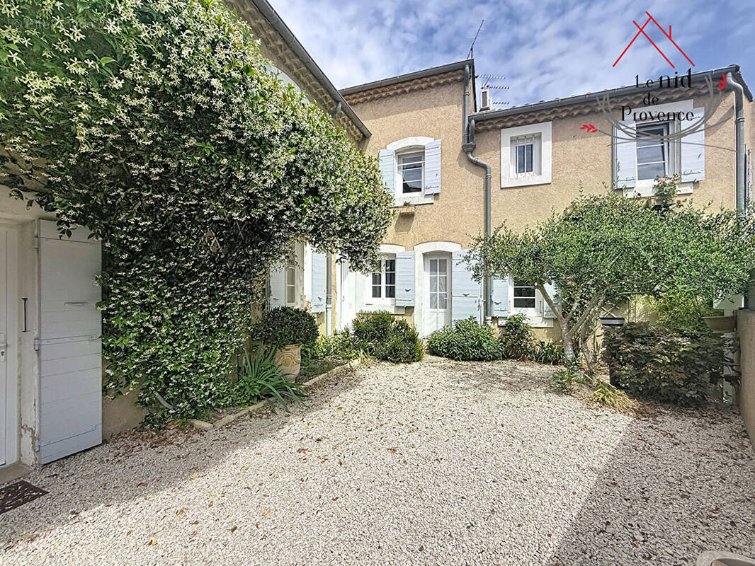 Maison à JONQUERETTES