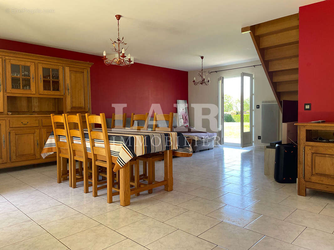 Maison à APPENAI-SOUS-BELLEME