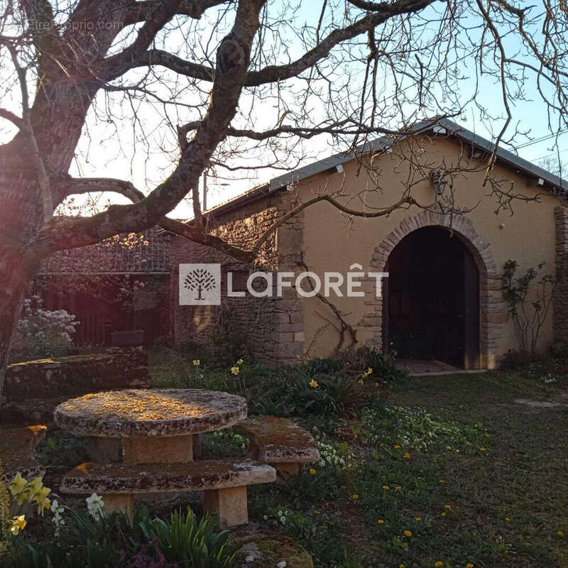 Maison à POUILLY-EN-AUXOIS