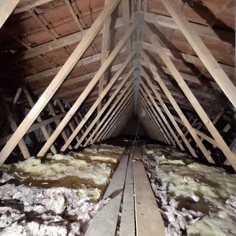 Maison à CHASSENEUIL-SUR-BONNIEURE