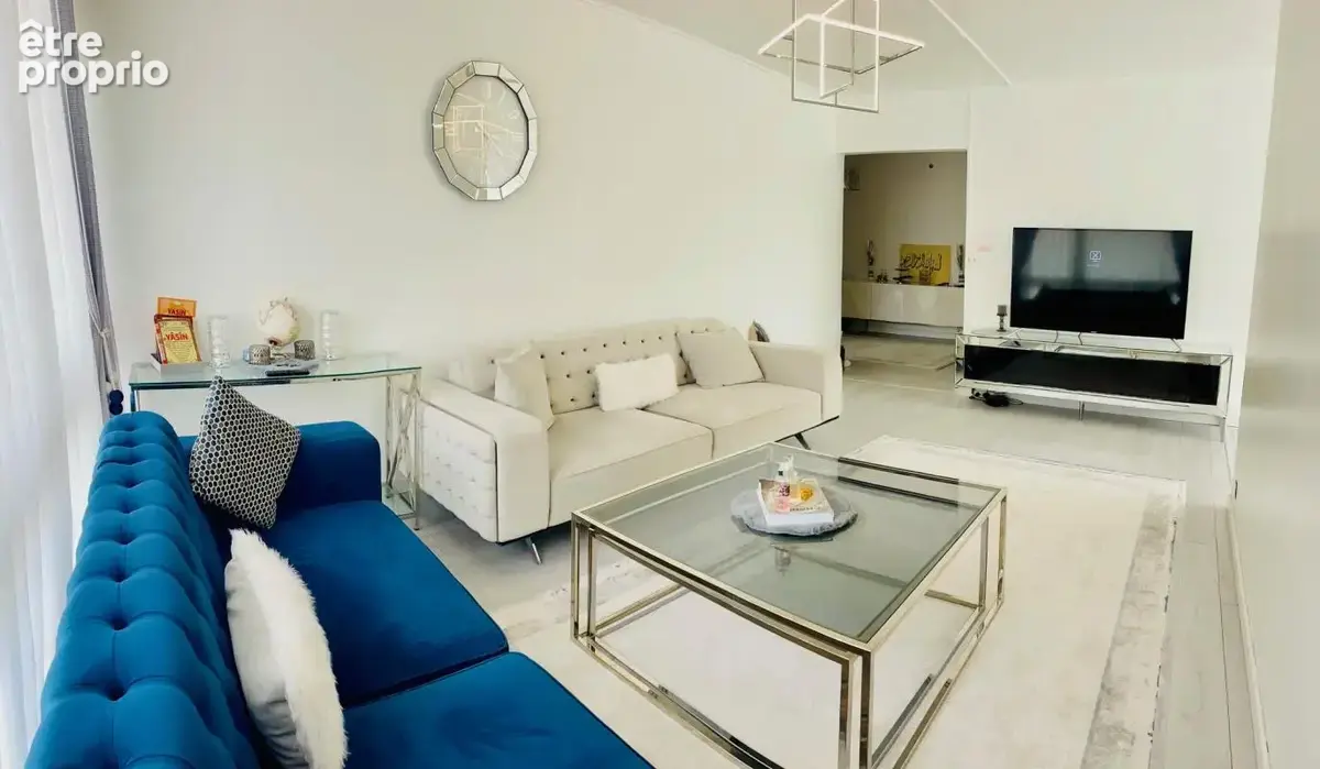 Appartement 104 m² à Cenon  - photo 1