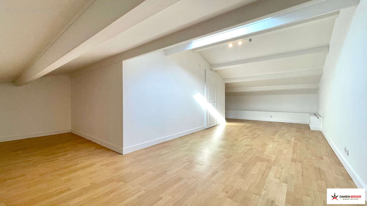 Appartement à LA ROCHELLE