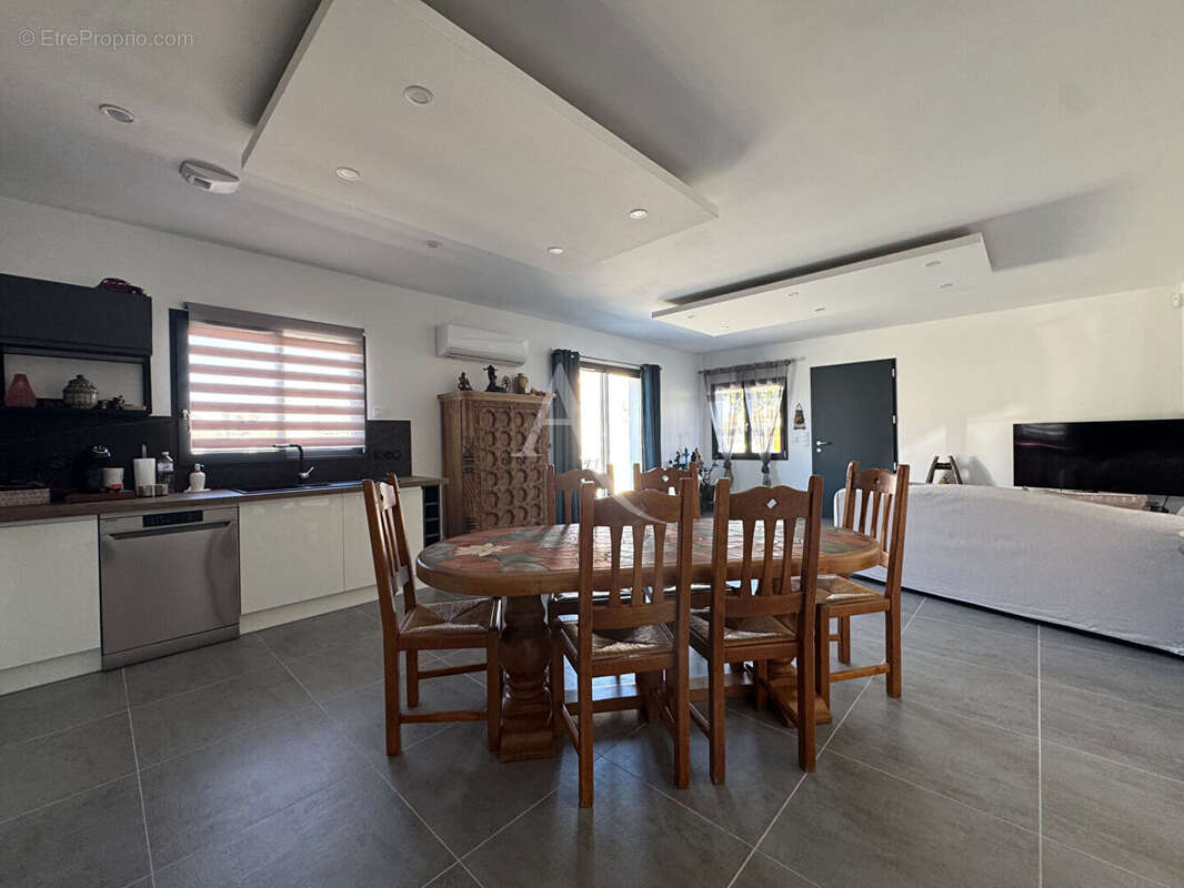 Maison très Récente de 2026 Lezignan-corbieres 5 pièce(s) 86 m2 - photo 4