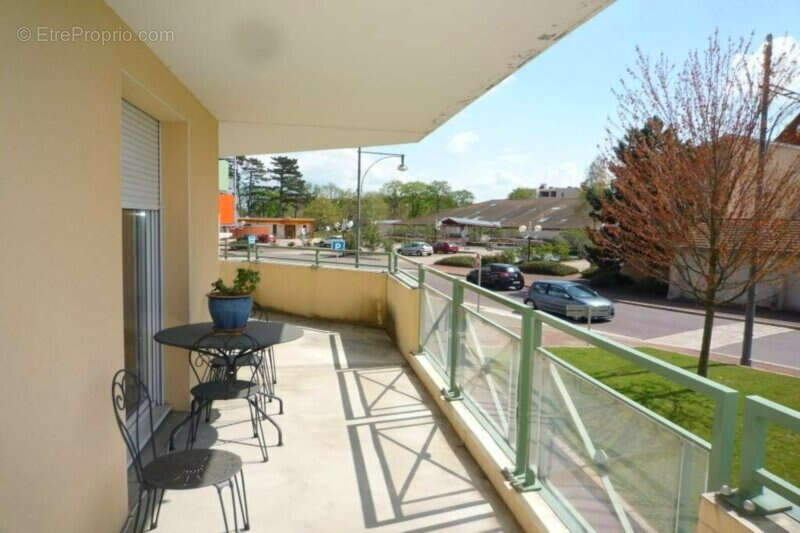 Appartement à RIORGES