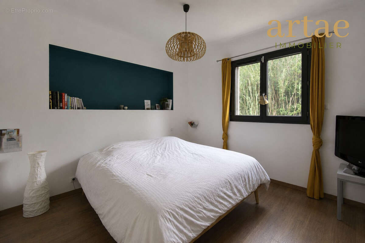 Maison 139 m² à Ayguesvives  - photo 6