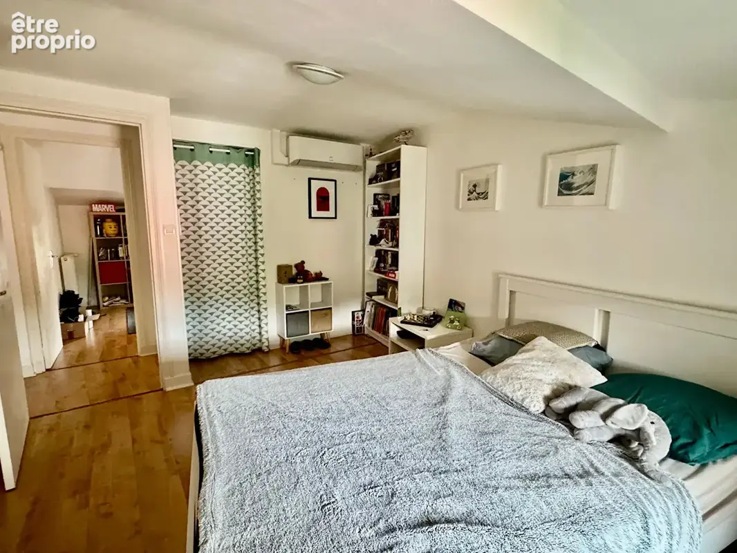 CEYRAT BOISSEJOUR / Ensemble immobilier de plus de 200 M2 - Atypique et Fonctionnel ! - photo 10
