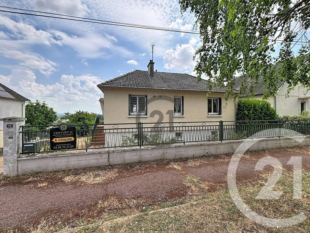 Maison à MIGENNES