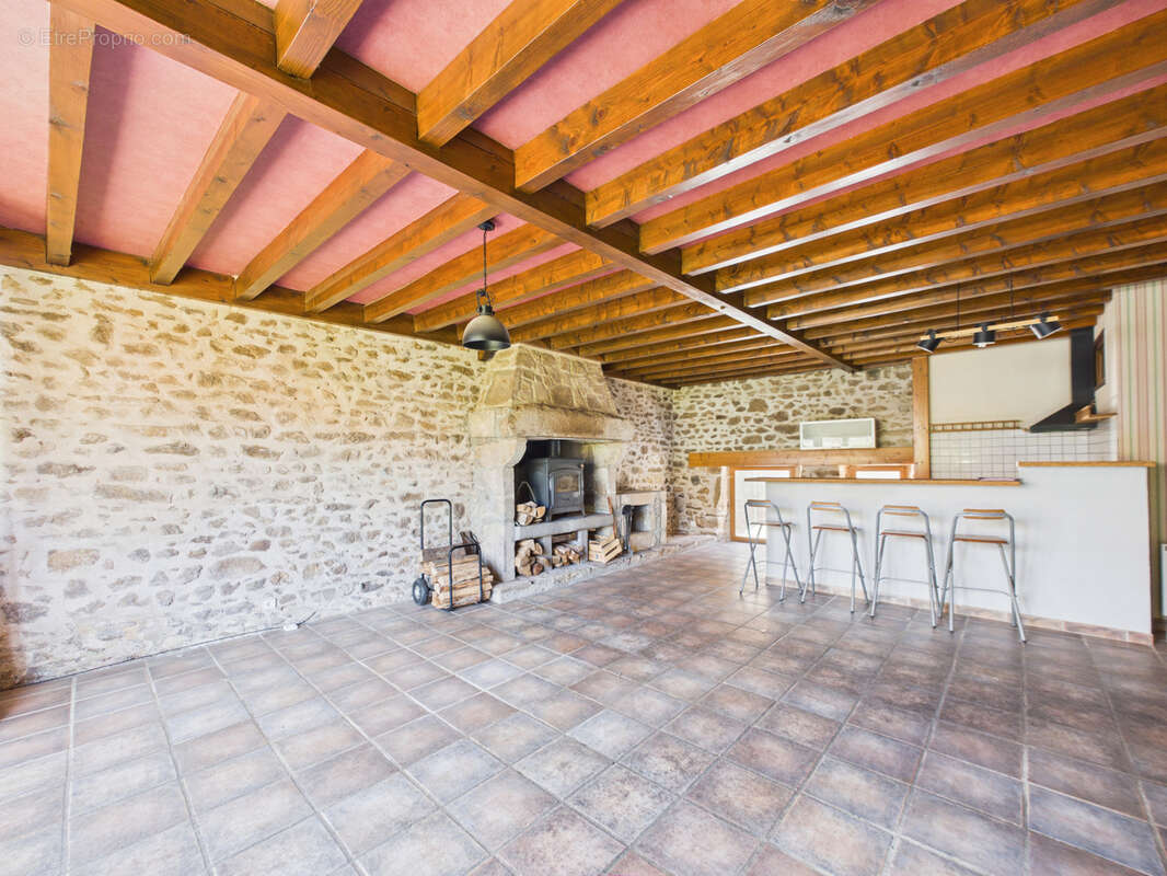 Maison à LA CHAISE-DIEU