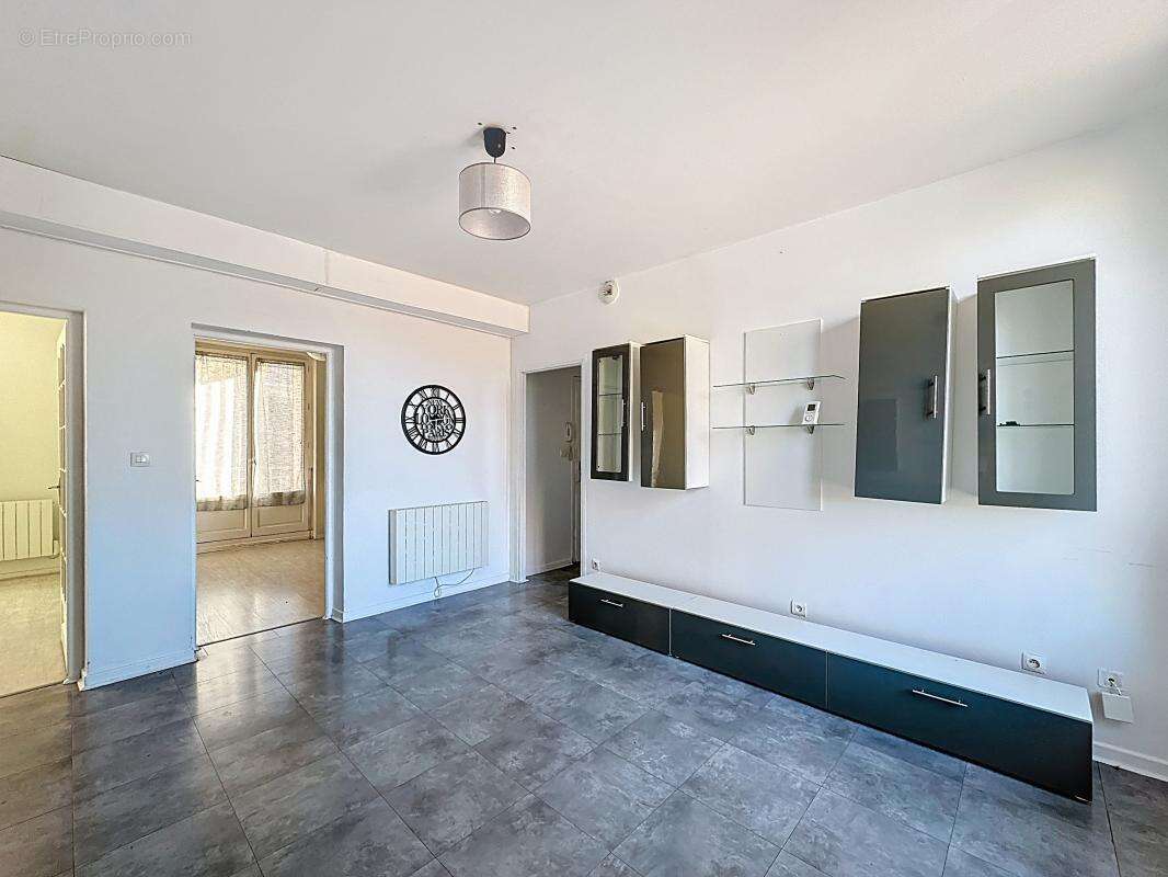 Appartement à GRIGNY