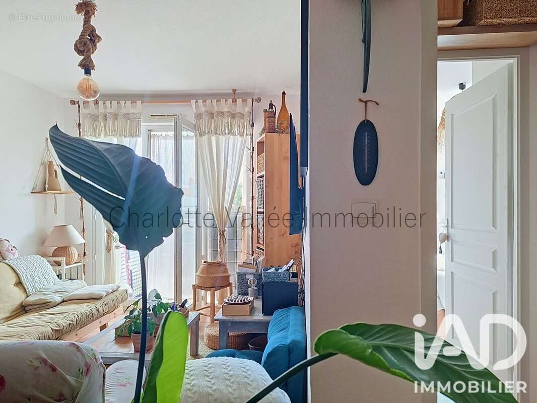 Appartement 44 m² à Narbonne  - photo 8