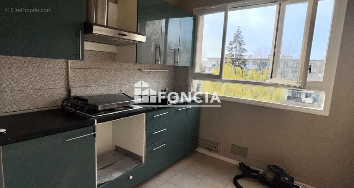 Appartement à BONDY