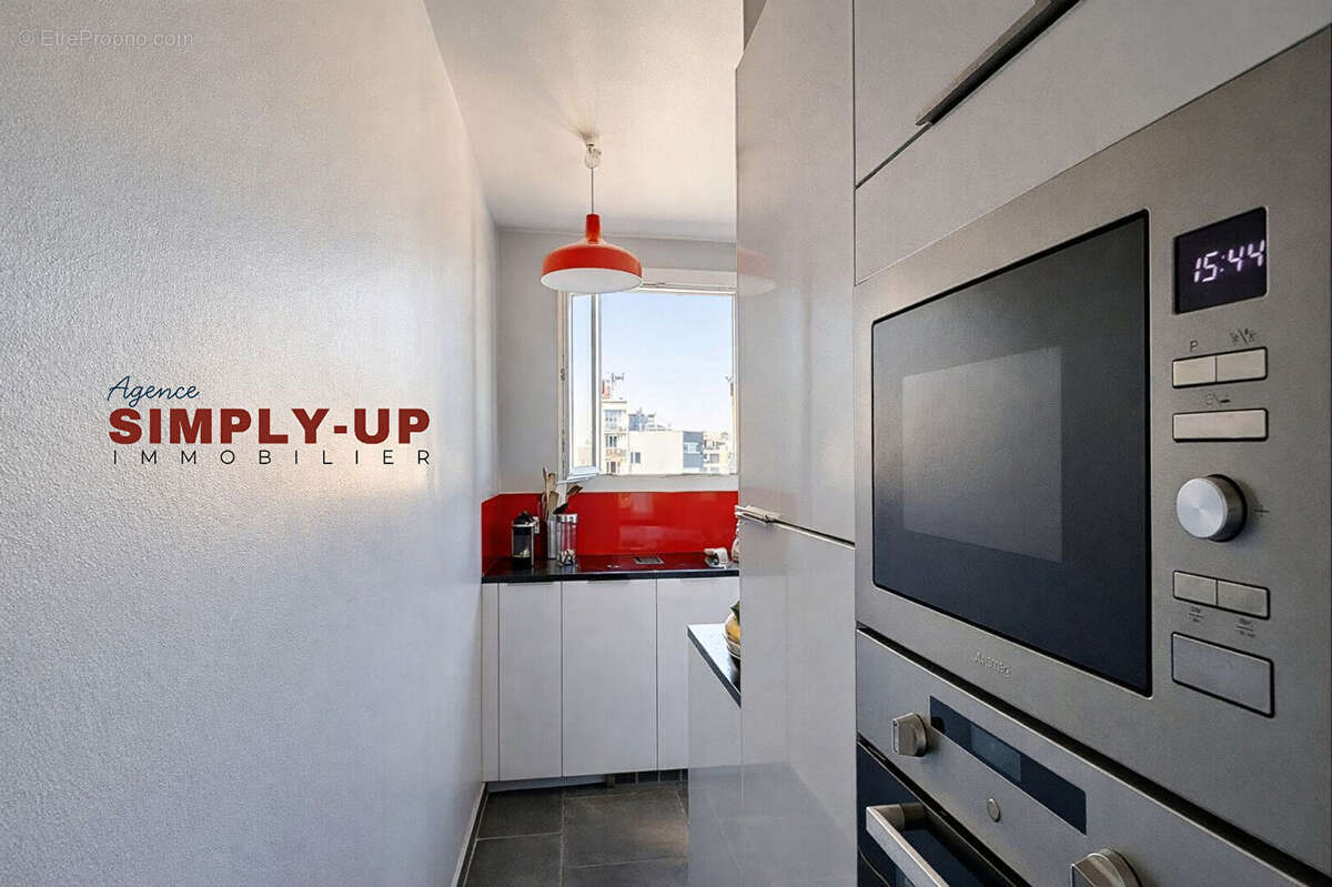 Appartement à PARIS-20E