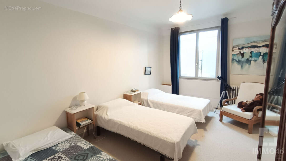 Maison 251 m² à Saint-Paul-De-Loubressac  - photo 8