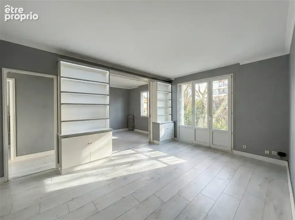 Appartement à NEUILLY-SUR-SEINE