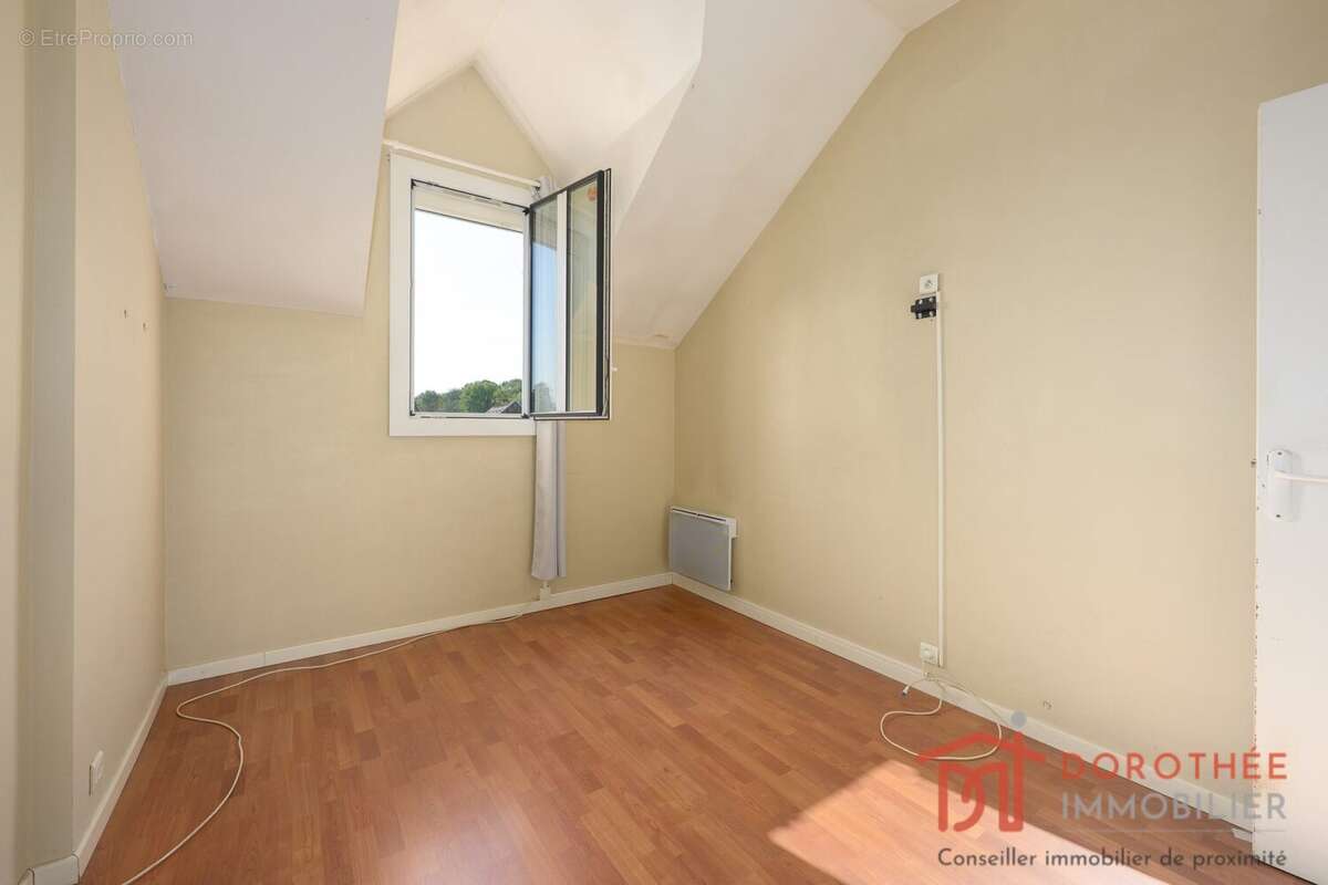 Appartement 59 m² à Marolles-En-Brie  - photo 8