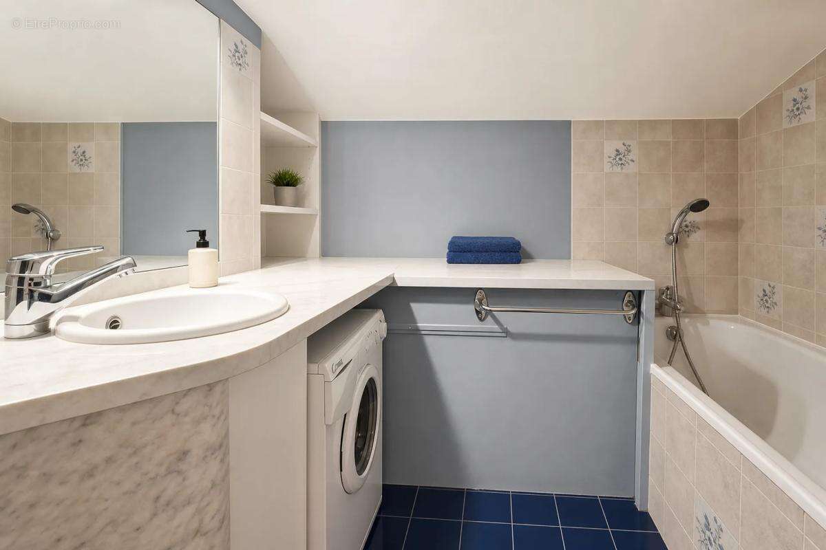 Appartement à VENCE
