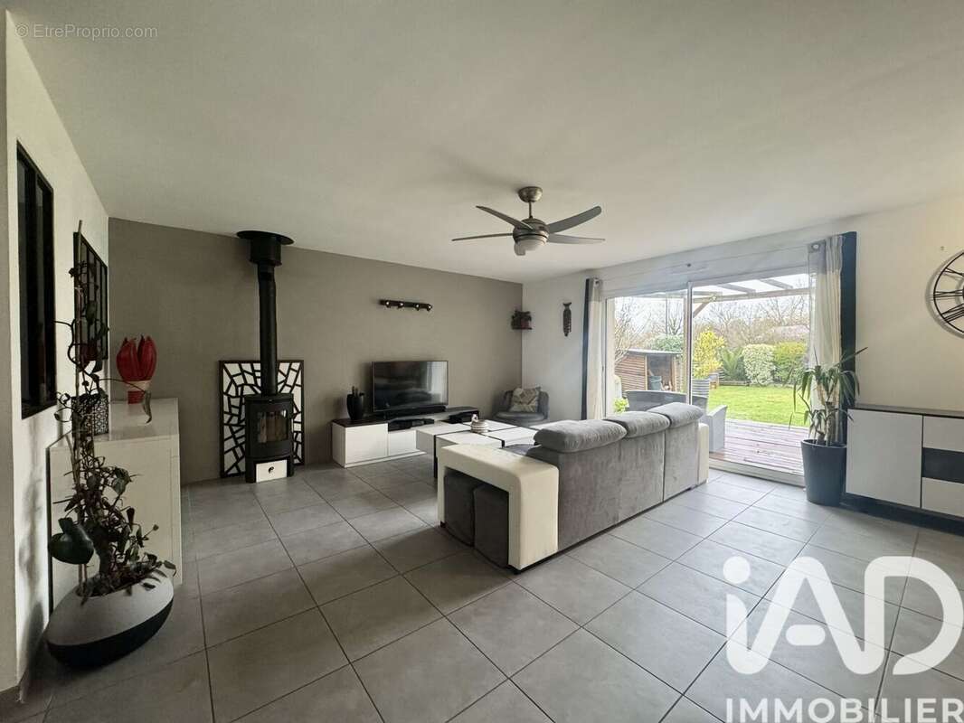 Photo 2 - Maison à DONGES