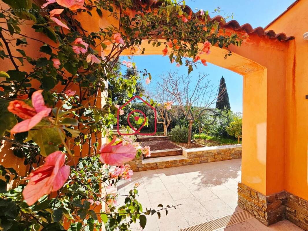 Maison à CAVALAIRE-SUR-MER