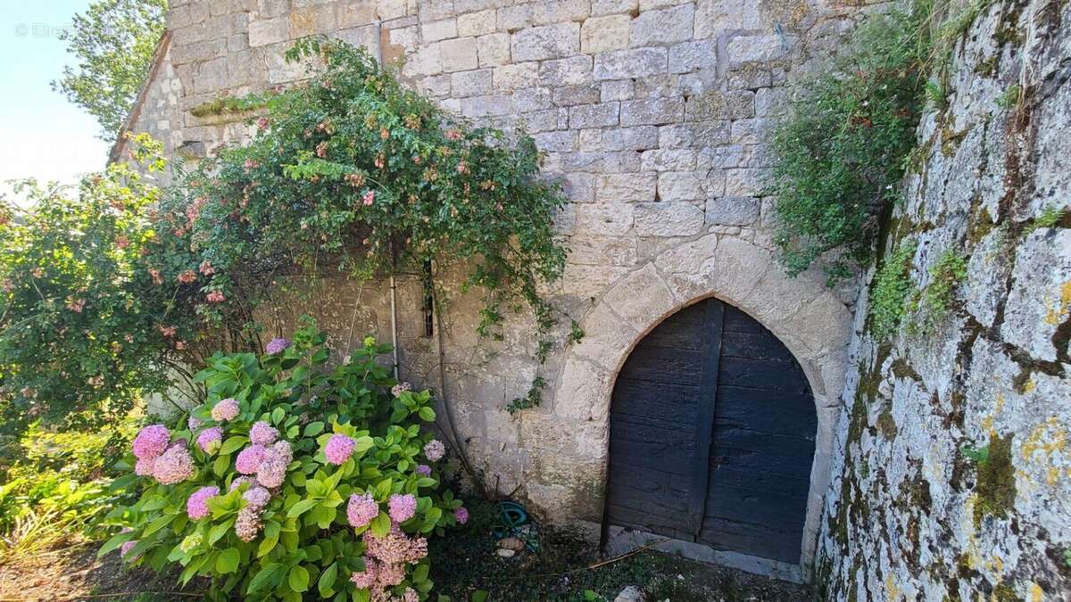 EXCLUSIVITÉ - Un air d'hôtel particulier au coeur du Quercy - photo 11