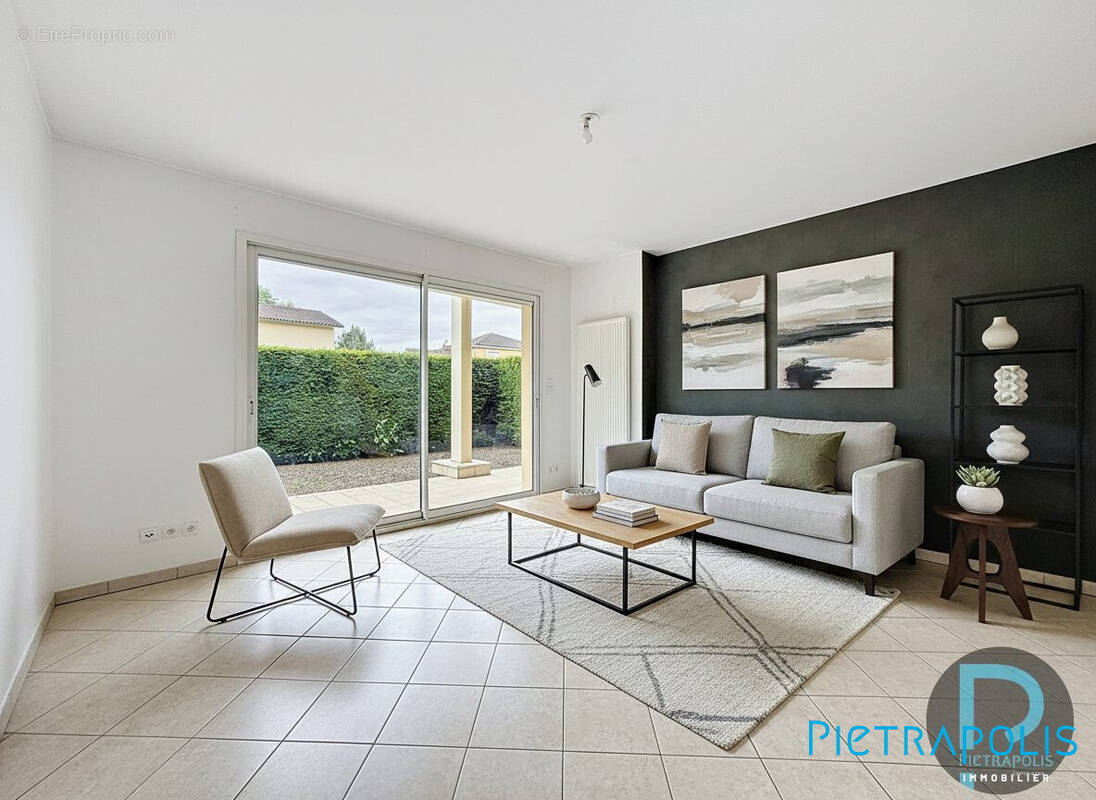 Appartement à CHATILLON-SUR-CHALARONNE