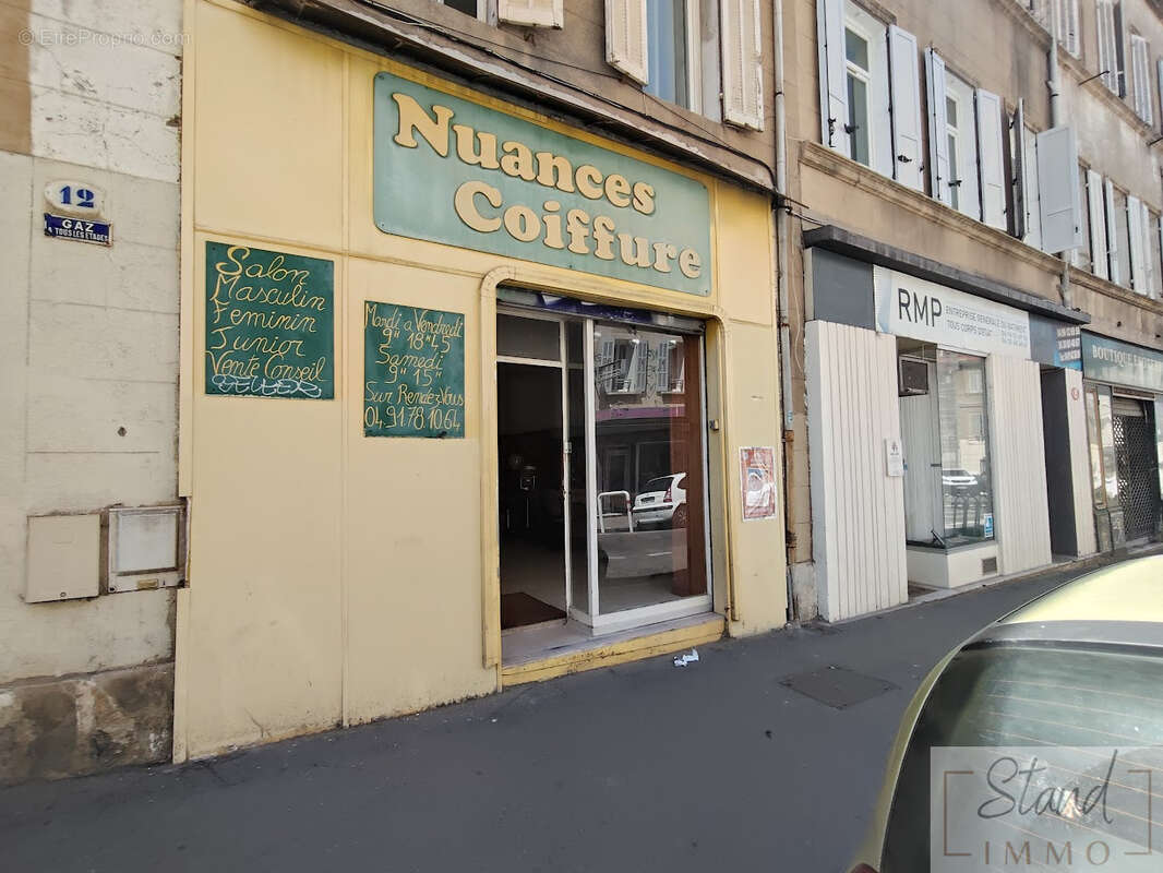 Appartement à MARSEILLE-5E
