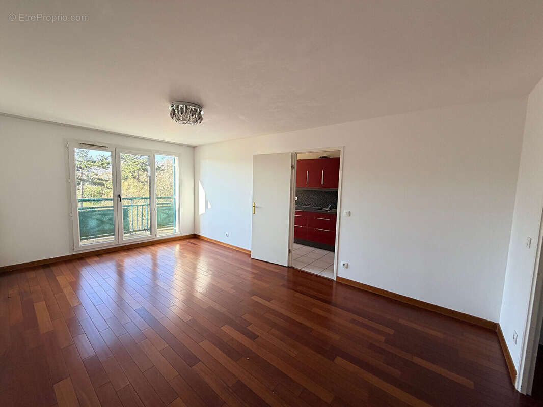 Appartement à ERAGNY
