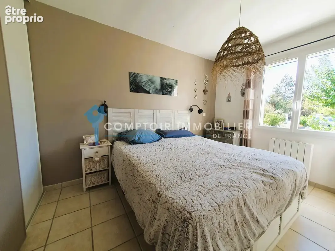 Proche le vigan : villa plain pied 3 chambres sur terrain 3000 m2 avec piscine - photo 9